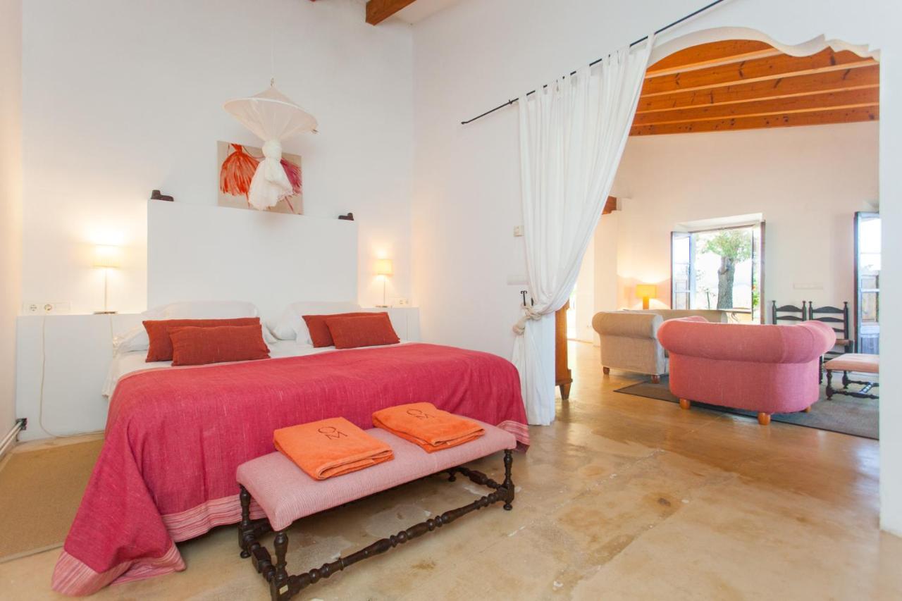 Oliver Moragues Grandhouse & Vineyard Algaida  Exterior photo