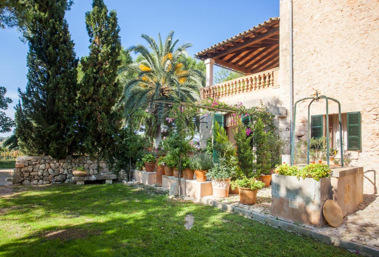 Oliver Moragues Grandhouse & Vineyard Algaida  Exterior photo